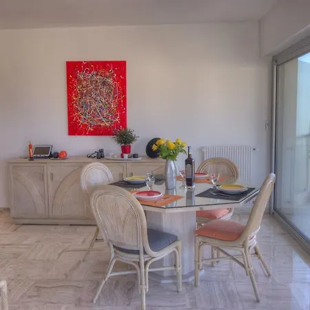 Apartamento Beau 2 Pieces 3 Etoiles Vue Et Montagnes Garage Prive Cannes